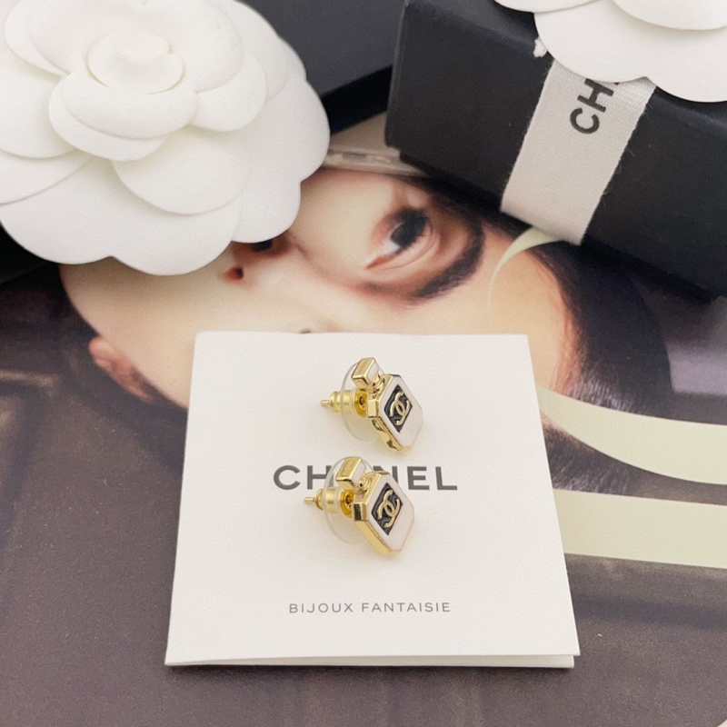 Ch**el earrings